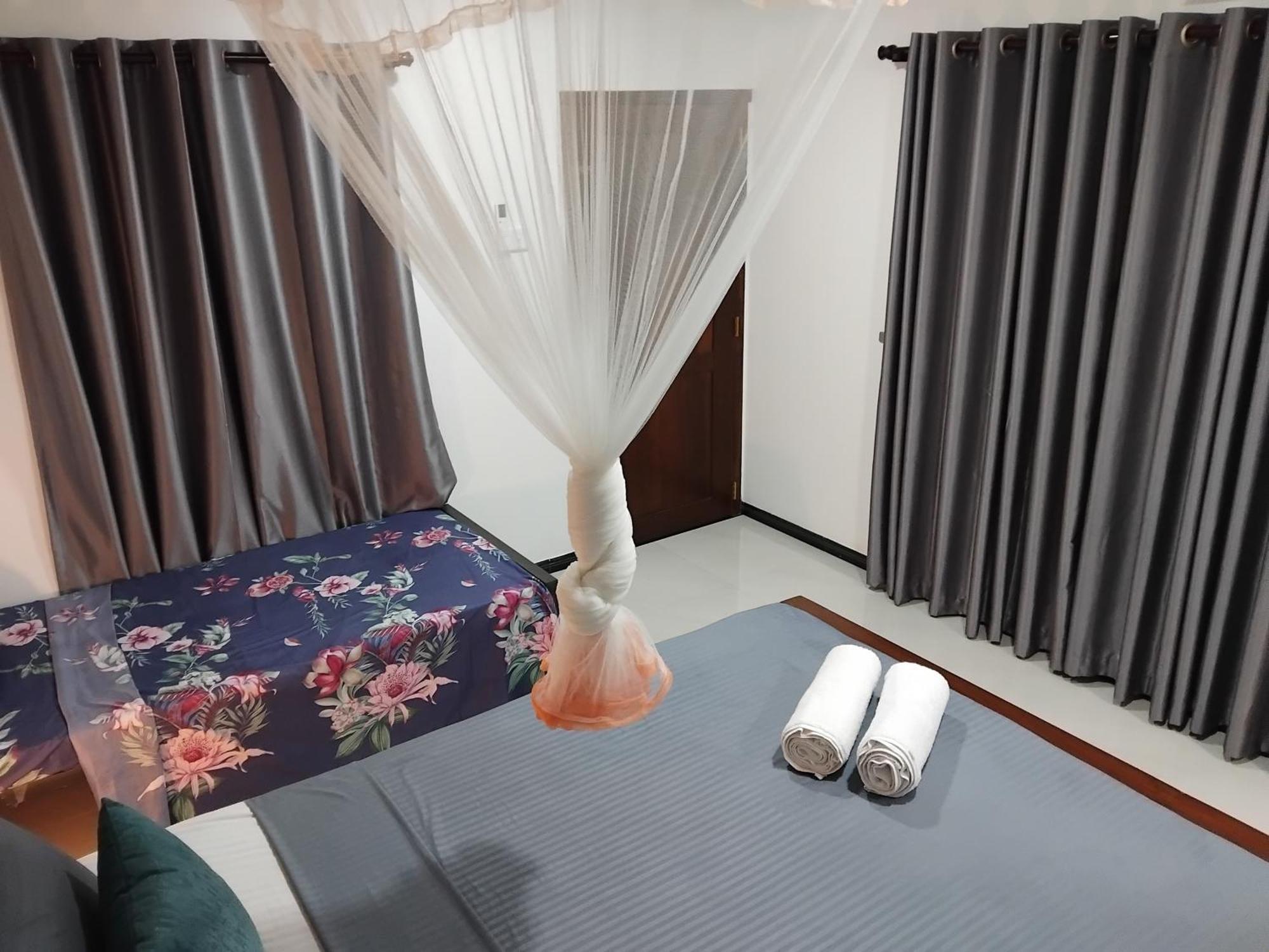 אודוואלאווה Udawalawa Safari Resort מראה חיצוני תמונה
